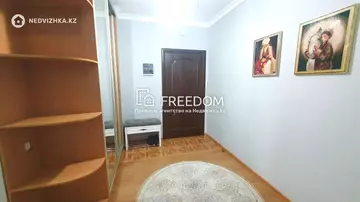 2-комнатная квартира, этаж 4 из 14, 65 м²
