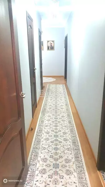 2-комнатная квартира, этаж 4 из 14, 65 м²
