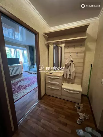 1-комнатная квартира, этаж 2 из 5, 33 м²