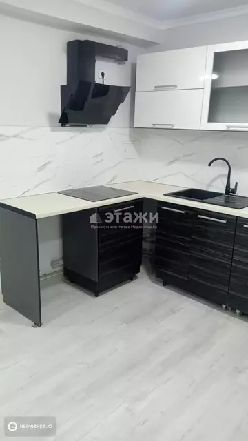 2-комнатная квартира, этаж 4 из 6, 55 м²