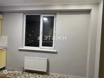 1-комнатная квартира, этаж 7 из 10, 38 м²