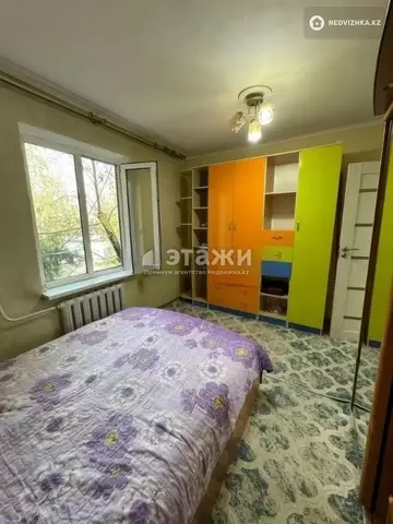 2-комнатная квартира, этаж 3 из 4, 42 м²