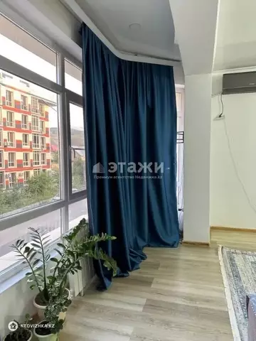 2-комнатная квартира, этаж 2 из 5, 55 м²