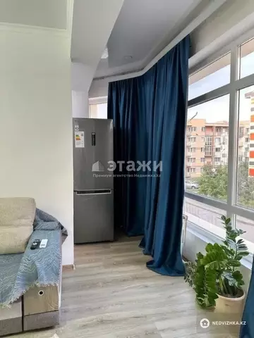 2-комнатная квартира, этаж 2 из 5, 55 м²
