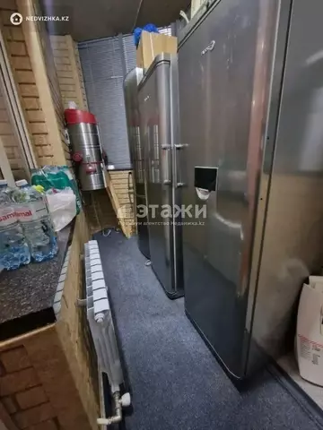 5-комнатная квартира, этаж 21 из 22, 300 м²