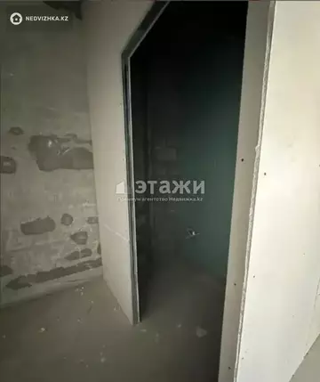 2-комнатная квартира, этаж 4 из 16, 55 м²