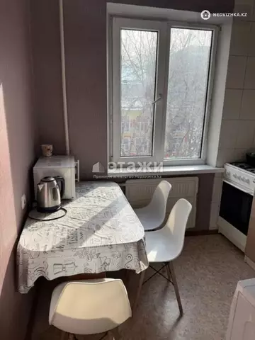 2-комнатная квартира, этаж 4 из 5, 45 м², на длительный срок