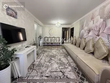 3-комнатная квартира, этаж 10 из 10, 76 м²