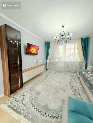 80 м², 2-комнатная квартира, этаж 8 из 12, 80 м², изображение - 1