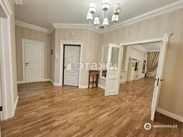 2-комнатная квартира, этаж 7 из 10, 108 м²