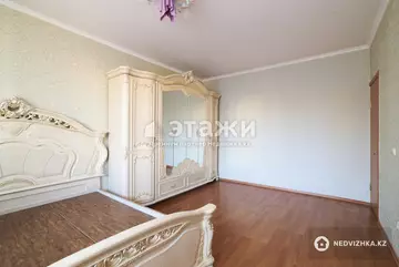 3-комнатная квартира, этаж 9 из 9, 105 м²