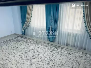 3-комнатная квартира, этаж 2 из 10, 107 м²