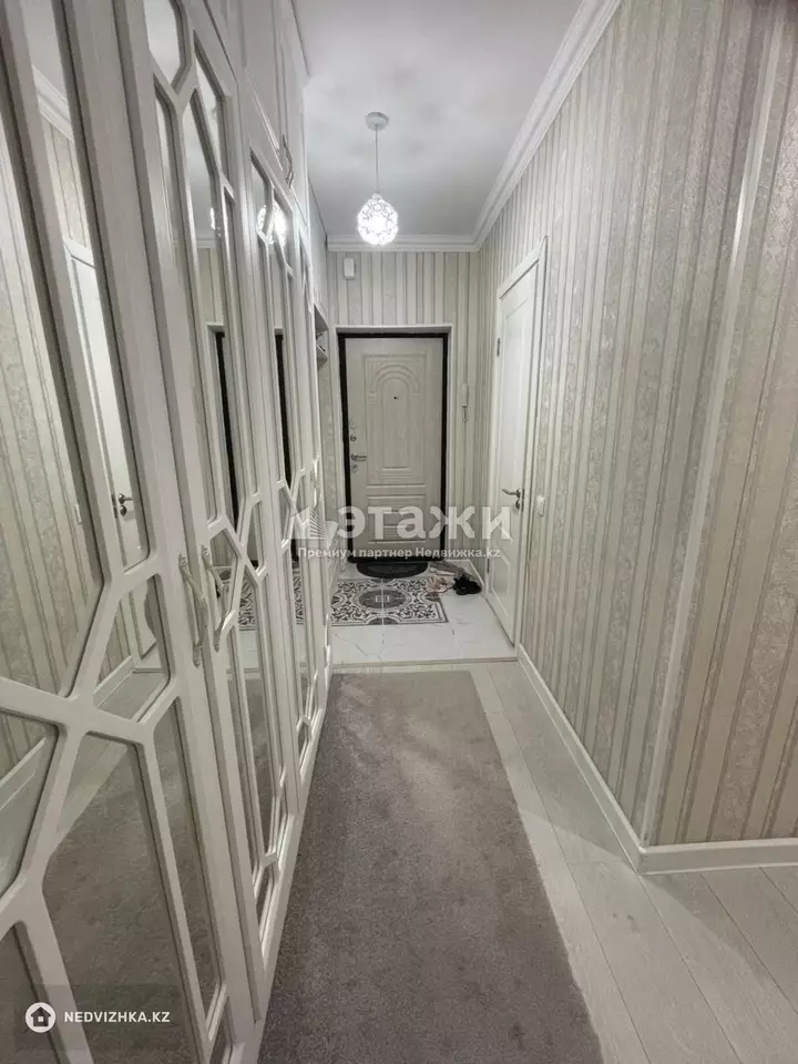 72 м², 2-комнатная квартира, этаж 4 из 10, 72 м², изображение - 1
