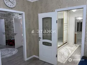 4-комнатная квартира, этаж 13 из 13, 110 м²
