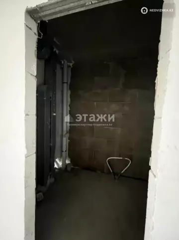 1-комнатная квартира, этаж 3 из 9, 40 м²