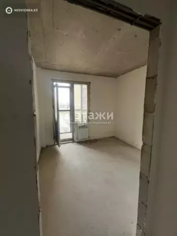 1-комнатная квартира, этаж 3 из 9, 40 м²
