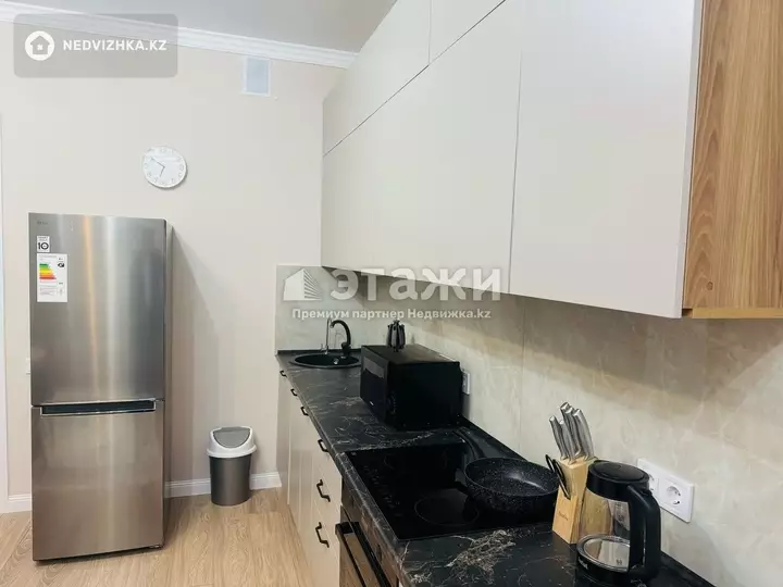 50 м², 2-комнатная квартира, этаж 3 из 14, 50 м², на длительный срок, изображение - 1