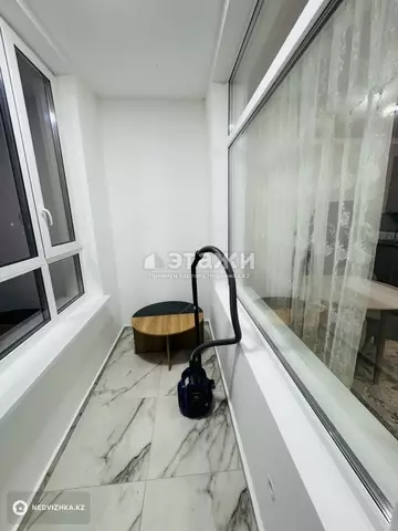2-комнатная квартира, этаж 3 из 14, 50 м², на длительный срок