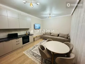 2-комнатная квартира, этаж 3 из 14, 50 м², на длительный срок