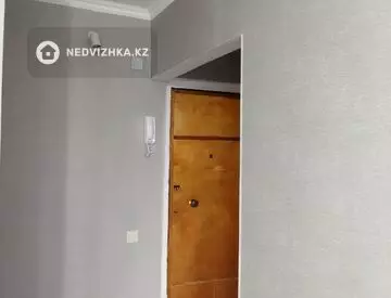 1-комнатная квартира, этаж 4 из 5, 33 м²