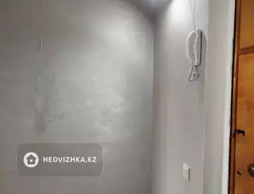 1-комнатная квартира, этаж 4 из 5, 33 м²