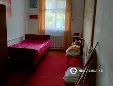4-комнатный дом, 7.5 соток, 72 м²
