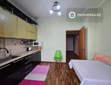 2-комнатная квартира, этаж 7 из 9, 60 м²