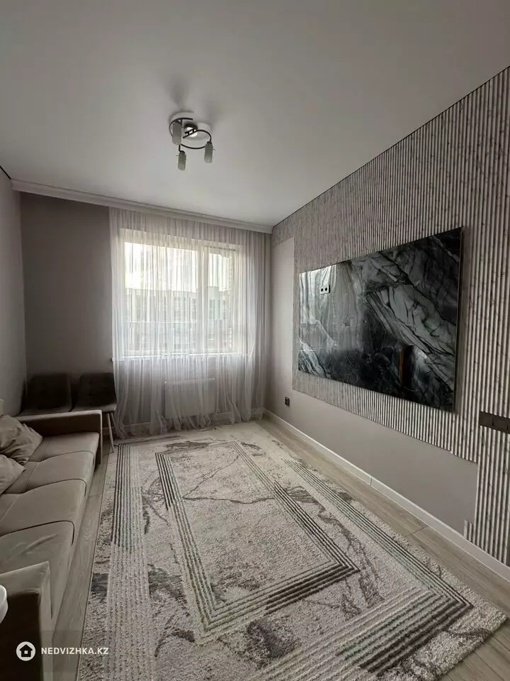 40 м², 2-комнатная квартира, этаж 2 из 9, 40 м², на длительный срок, изображение - 1
