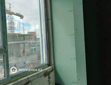 3-комнатная квартира, этаж 3 из 9, 82 м²
