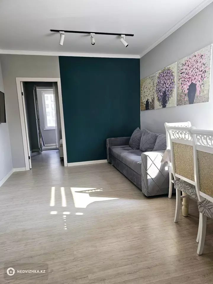 57 м², 3-комнатная квартира, этаж 3 из 15, 57 м², изображение - 1