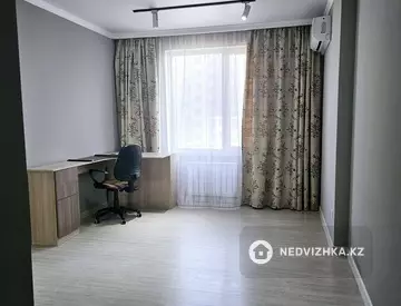 3-комнатная квартира, этаж 3 из 15, 57 м²