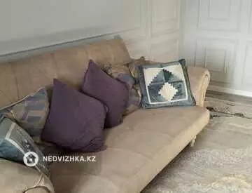1-комнатная квартира, этаж 4 из 5, 34 м², на длительный срок