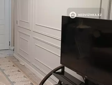 1-комнатная квартира, этаж 4 из 5, 34 м², на длительный срок