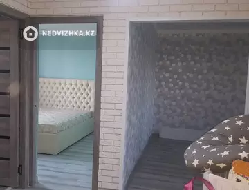 2-комнатная квартира, этаж 5 из 5, 60 м²