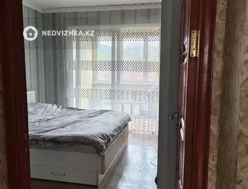 3-комнатная квартира, этаж 4 из 5, 86 м²