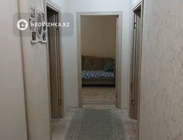 3-комнатная квартира, этаж 4 из 5, 73 м²