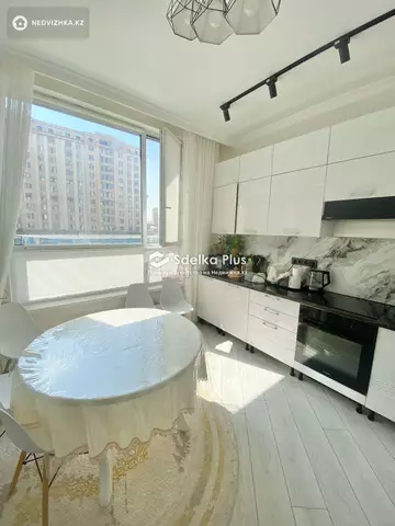 2-комнатная квартира, этаж 3 из 12, 62 м²