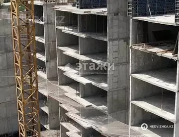 1-комнатная квартира, этаж 3 из 10, 39 м²