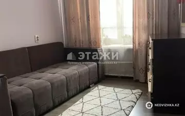 3-комнатная квартира, этаж 4 из 5, 64 м²