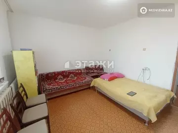 1-комнатная квартира, этаж 8 из 9, 39 м²