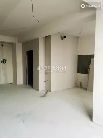 1-комнатная квартира, этаж 8 из 9, 40 м²