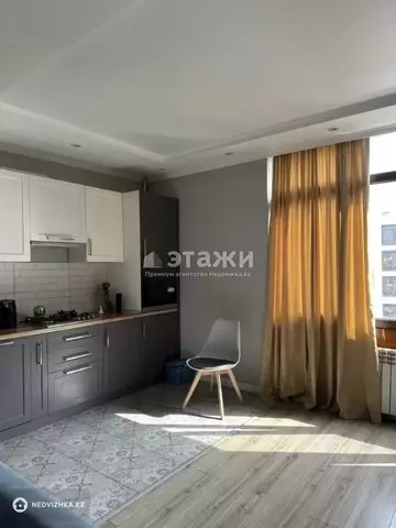 3-комнатная квартира, этаж 4 из 5, 96 м²
