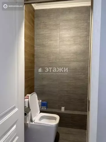 3-комнатная квартира, этаж 4 из 5, 96 м²
