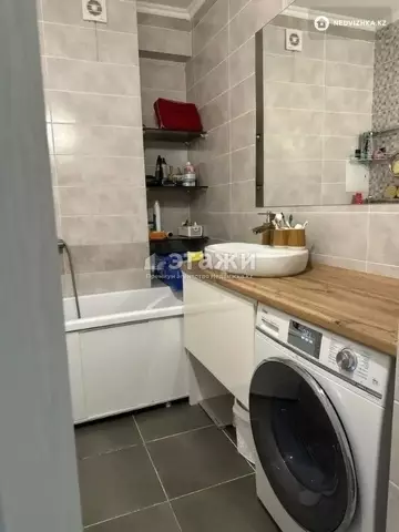 3-комнатная квартира, этаж 4 из 5, 96 м²