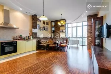 3-комнатная квартира, этаж 10 из 12, 104 м²