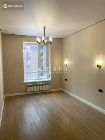 2-комнатная квартира, этаж 4 из 12, 59 м²