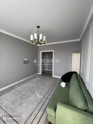 2-комнатная квартира, этаж 9 из 12, 60 м²