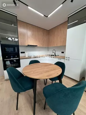 2-комнатная квартира, этаж 7 из 14, 50 м²