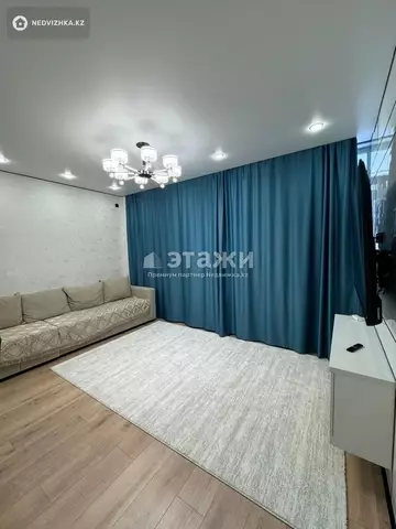 2-комнатная квартира, этаж 7 из 14, 50 м²