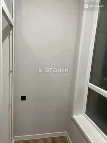1-комнатная квартира, этаж 8 из 9, 36 м²